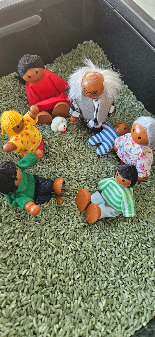 Houten poppen familie 3 generaties speelset voor tray