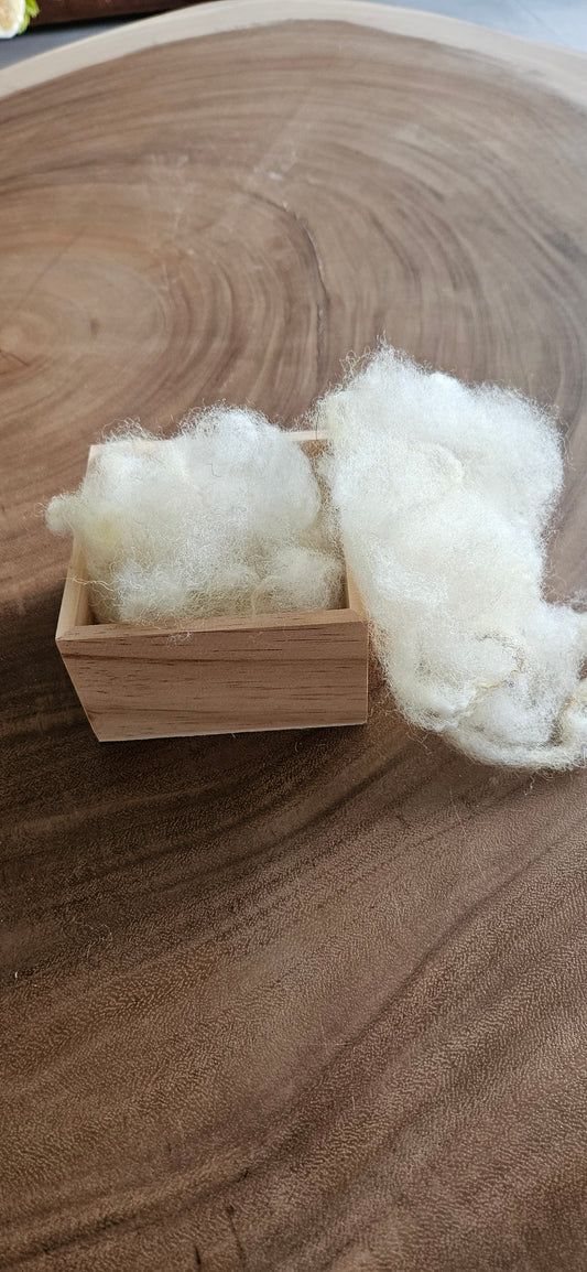 Voel en sorteer bakje met echte schapenwol 20 gram-loose parts