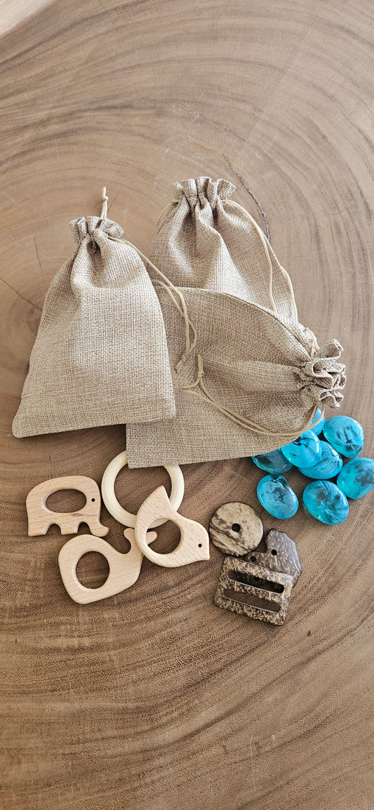 Diverse voel-geur-hoorzakjes-loose parts